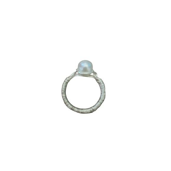 HANDMADE | PEARL SILVER WIRE RING SZ 7 - Picture 4 of 5